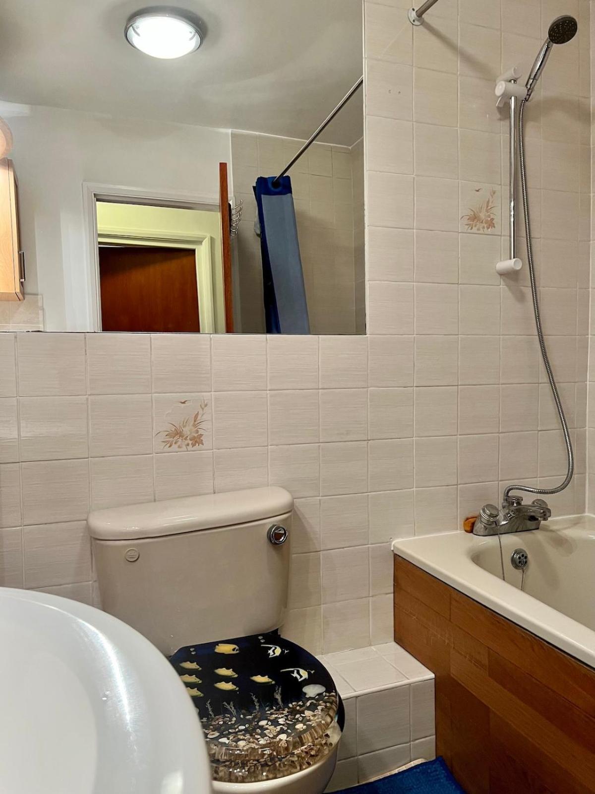 Appartamento West-london Minimalism With Parking On Premises *